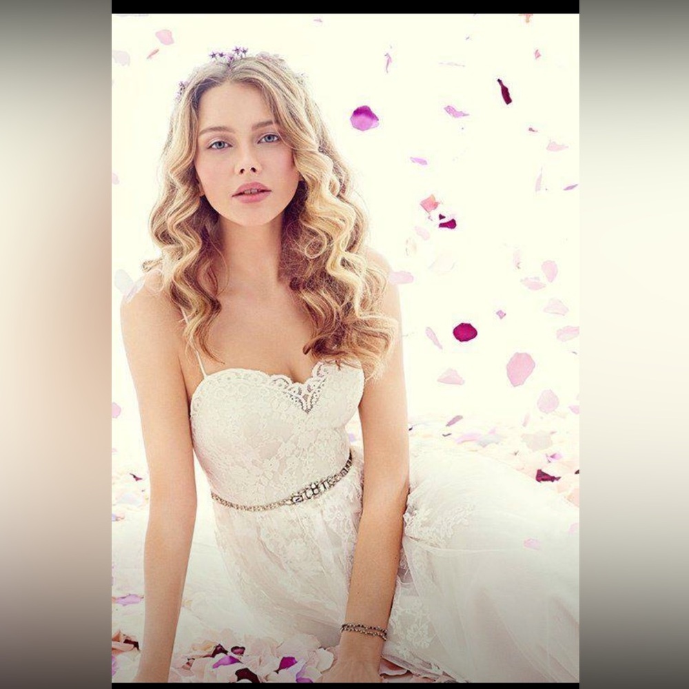 Brand new wedding dress